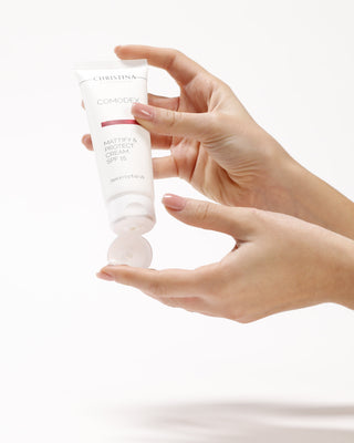 COMODEX 控油修復防曬日霜 SPF15